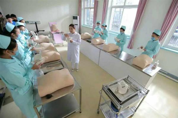 石家莊北方醫學中等專業學校有優惠政策嗎？畢業好就業嗎？