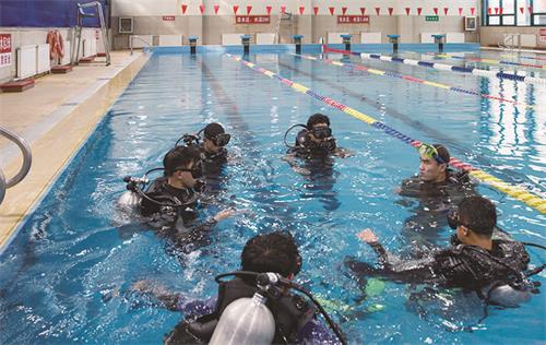 青島海洋技師在青島選擇哪家3+2學(xué)校好？   