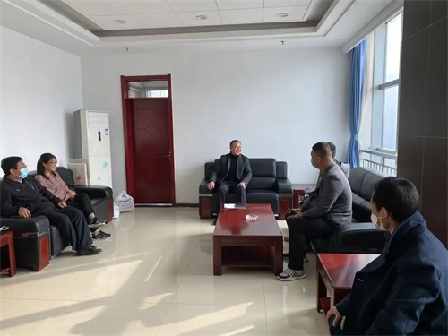 豐潤職教中心：情系母校送物資 愛心抗疫反哺行——畢業生向母校捐贈防疫物資