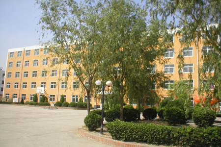 北京青年企業管理研修學院