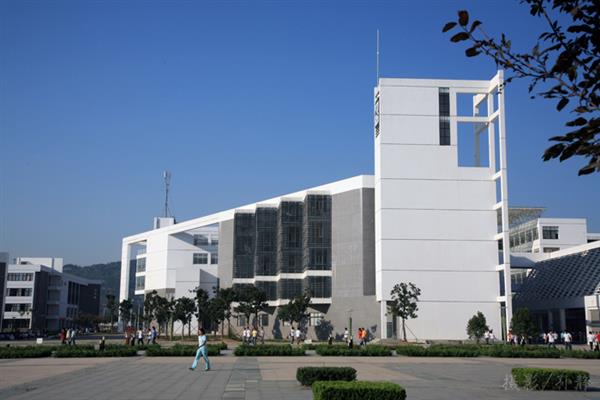 日照職業技術學院開設了哪些專業？