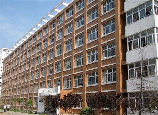 山東省臨沂衛(wèi)生學(xué)校都開設(shè)了哪些專業(yè)？